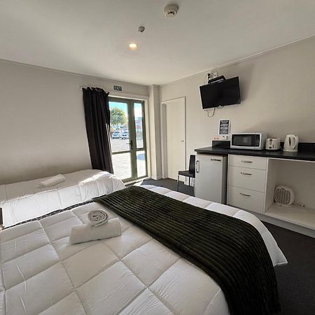 Leopard Hotel Waipukurau Esterno foto